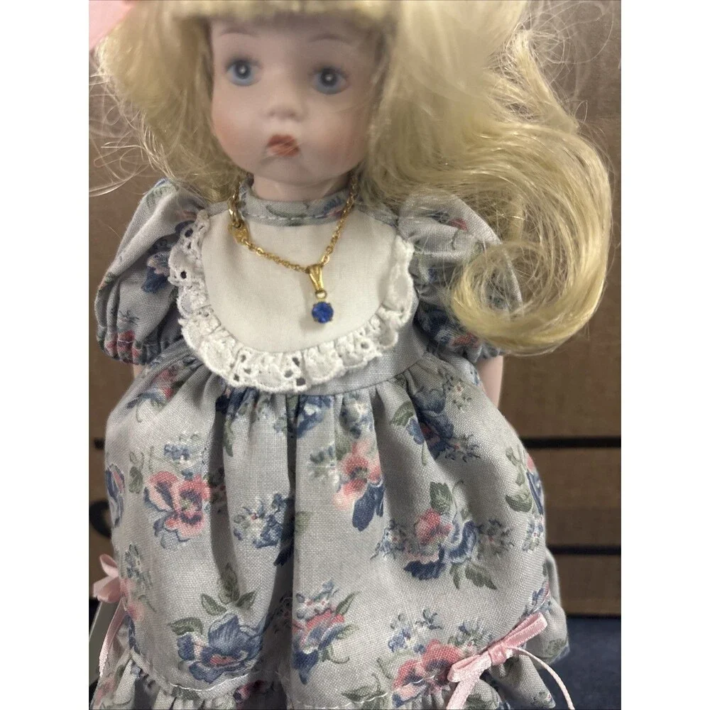Bette Ball Limited Edition 2049/5000